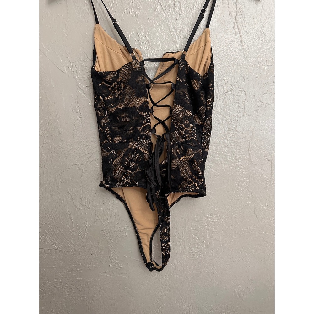 Lulus Floral Lace Romantic Chic Feminine Bodysuit Thong Snap Closure Women S - Picture 6 of 8